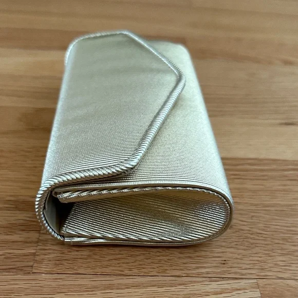 NWOT Gold Evening Bag Clutch Shoulder Bag - Picture 7 of 11